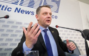 Liberalų sąjūdžio ir TS-LKD frakcijos parengė interpeliaciją krašto apsaugos ministrui J. Olekui