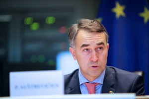 Petras Auštrevičius: „Aplaidus Europos Komisijos požiūris į rusiško dujotiekio „Nord Stream“ plėtrą gali brangiai kainuoti“